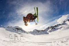 华体会_巴里奥斯荣膺马竞十一月最佳球员殊荣，真挚感谢球迷支持表达内心喜悦