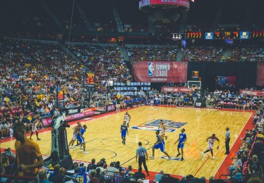 华体会：雷霆连胜步伐被东部副班长打断，不敌步行者后迎战猛龙考验