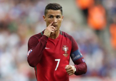 华体会体育-前皇马营养师控诉职场霸凌内幕，球员们却积极寻求合作，揭露俱乐部文化阴影